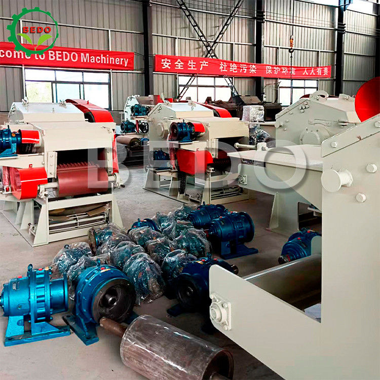 55KW 590rpm آلة كسارة الخشب التجارية طبل نوع التقطيع التقطيع الثقيلة