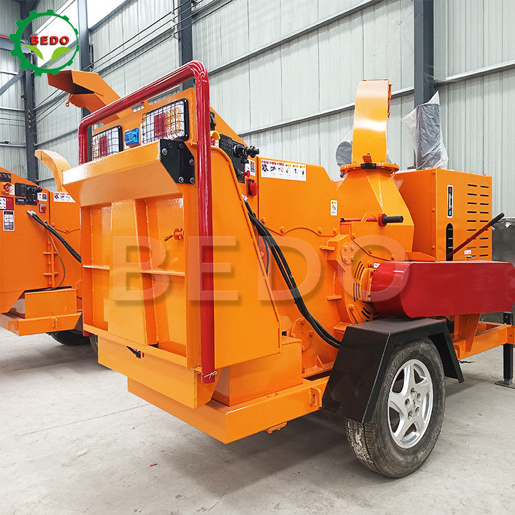 الحديقة المتنقلة 55HP الديزل الخشب المقطعة آلة فرع Shredder الكهربائية بدء معدات الغابات