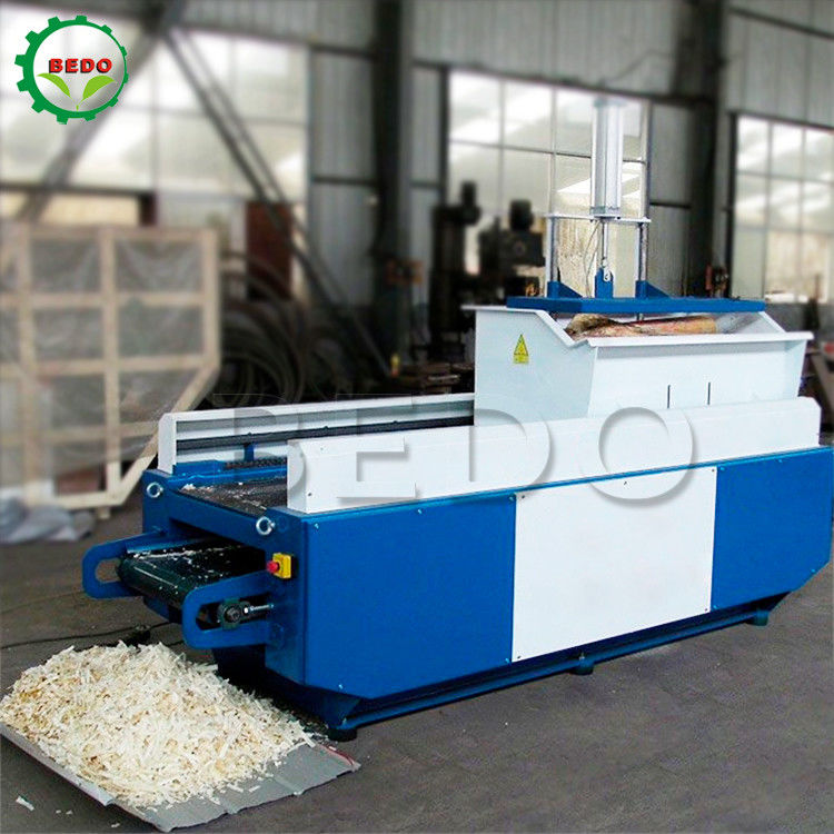 7.5kw كربون ستيل الخشب شافينغ آلة 3600rpm سبيكة الصلب شفرة 300kg/h وحدة الإنتاج