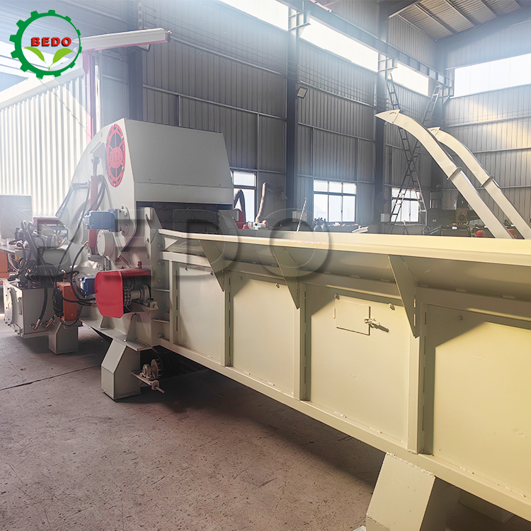235HP آلة تشيبر الخشب 700x400mm مدخل 2pcs شفرات ثقيلة الخشب تشيبينغ طبل نوع الممزق الصناعي