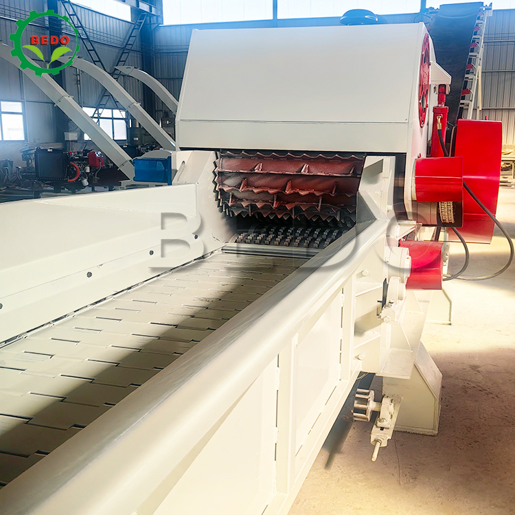 235HP آلة تشيبر الخشب 700x400mm مدخل 2pcs شفرات ثقيلة الخشب تشيبينغ طبل نوع الممزق الصناعي