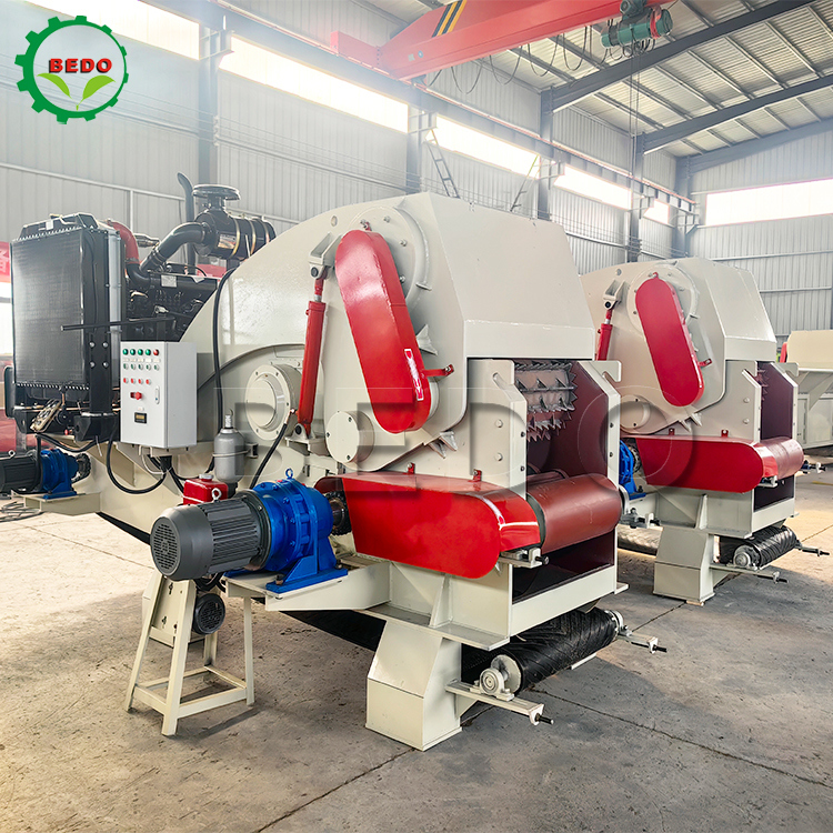 Heavy Duty Tropical Hardwood Drum Wood Chipper Machine 200KW for Acacia Meranti Eucalyptus Timber Processing