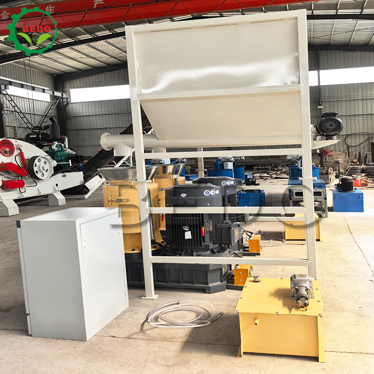 CJSJ550 Reducer Biomass Fuel Pellet Machine for High Capacity Production 1000-1200kg/h 6mm Mould Hole