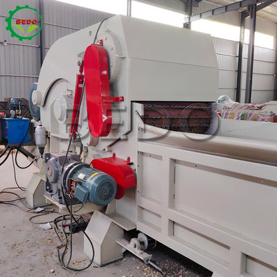 محرك ديزل قوي حطام الخشب آلة مع 3pcs سكين طائر و 3KW 4KW تشغيل طاقة المحرك